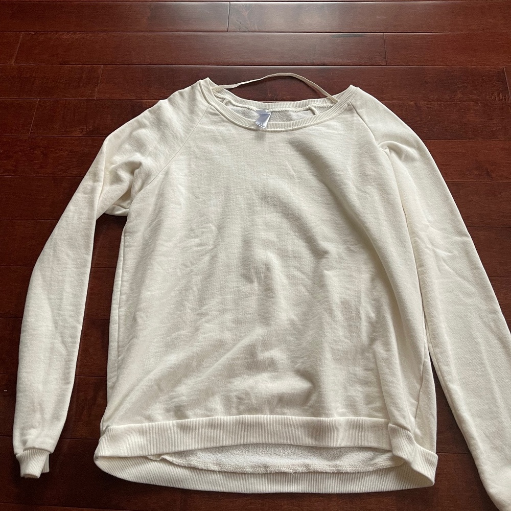 Alternative Off White Crewneck Long Sleeve Shirt size XL - Picture 1 of 3